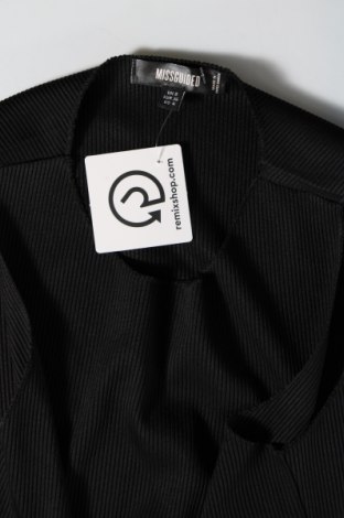 Γυναικείο αμάνικο μπλουζάκι Missguided, Μέγεθος S, Χρώμα Μαύρο, Τιμή 6,62 €