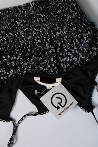 Γυναικείο αμάνικο μπλουζάκι Review, Μέγεθος S, Χρώμα Μαύρο, Τιμή 5,08 €