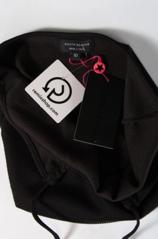 Γυναικείο αμάνικο μπλουζάκι South Beach, Μέγεθος M, Χρώμα Μαύρο, Τιμή 2,24 €