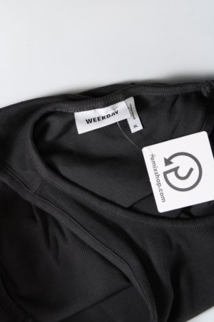 Γυναικείο αμάνικο μπλουζάκι Weekday, Μέγεθος XL, Χρώμα Μαύρο, Τιμή 6,60 €
