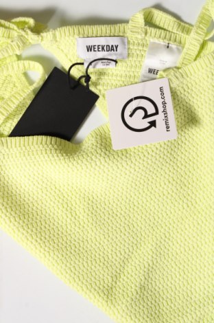 Γυναικείο αμάνικο μπλουζάκι Weekday, Μέγεθος S, Χρώμα Πράσινο, Τιμή 10,82 €