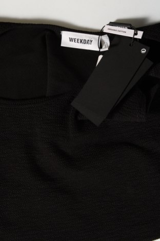 Γυναικείο αμάνικο μπλουζάκι Weekday, Μέγεθος XL, Χρώμα Μαύρο, Τιμή 6,82 €