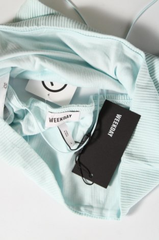 Γυναικείο αμάνικο μπλουζάκι Weekday, Μέγεθος L, Χρώμα Μπλέ, Τιμή 1,62 €