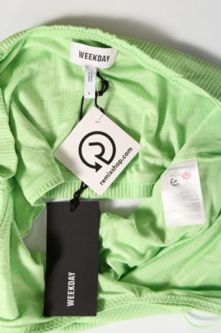 Γυναικείο αμάνικο μπλουζάκι Weekday, Μέγεθος L, Χρώμα Πράσινο, Τιμή 10,82 €