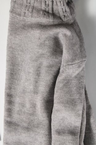 Pulover de femei, Mărime S, Culoare Gri, Preț 27,66 Lei