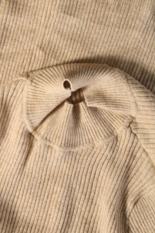 Дамски пуловер, Размер M, Цвят Бежов, Цена 3,19 лв.