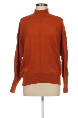 Дамски пуловер In Wear, Размер S, Цвят Оранжев, Цена 26,50 лв.