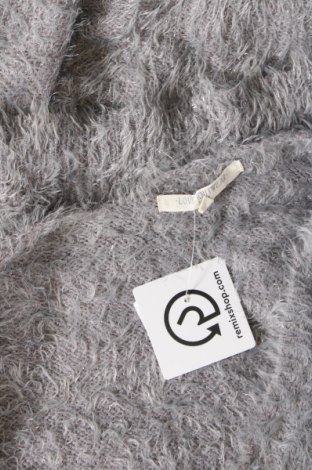 Дамски пуловер Love Knitwear, Размер XL, Цвят Сив, Цена 11,50 лв.