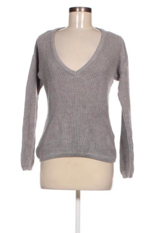 Дамски пуловер NA-KD, Размер XS, Цвят Сив, Цена 15,75 лв.