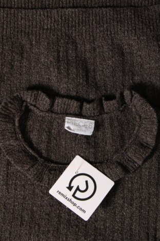 Дамски пуловер Pieces, Размер S, Цвят Сив, Цена 8,91 лв.