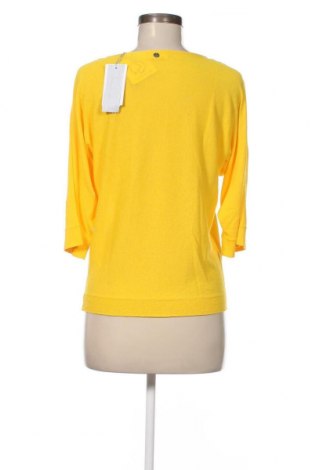 Дамски пуловер Rich & Royal, Размер XS, Цвят Жълт, Цена 140,00 лв.