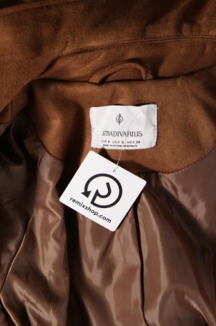 Damen Trenchcoat Stradivarius, Größe S, Farbe Braun, Preis 23,02 €