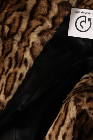 Дамско кожено палто, Размер XL, Цвят Бежов, Цена 165,00 лв.