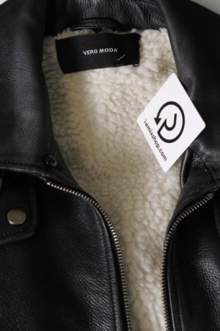 Dámska kožená bunda  Vero Moda, Veľkosť L, Farba Čierna, Cena  28,74 €