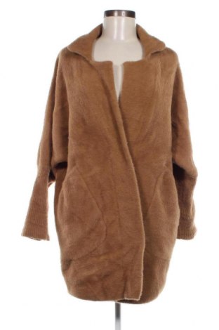 Дамско палто, Размер M, Цвят Бежов, Цена 18,19 лв.