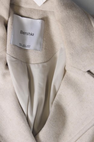 Γυναικείο παλτό Bershka, Μέγεθος S, Χρώμα  Μπέζ, Τιμή 49,65 €