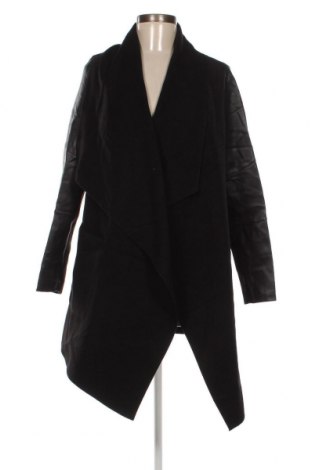 Дамско палто Bershka, Размер S, Цвят Черен, Цена 14,72 лв.