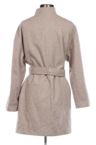 Дамско палто H&M, Размер S, Цвят Бежов, Цена 51,36 лв.