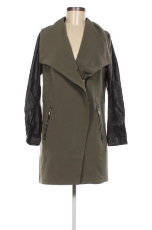 Дамско палто H&M Divided, Размер M, Цвят Зелен, Цена 9,60 лв.