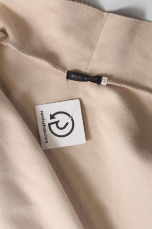 Palton de femei Made In Italy, Mărime M, Culoare Bej, Preț 351,97 Lei