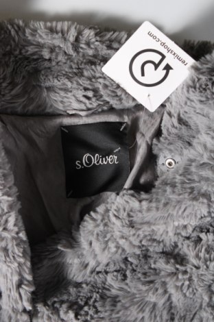 Дамско палто S.Oliver, Размер L, Цвят Сив, Цена 53,50 лв.