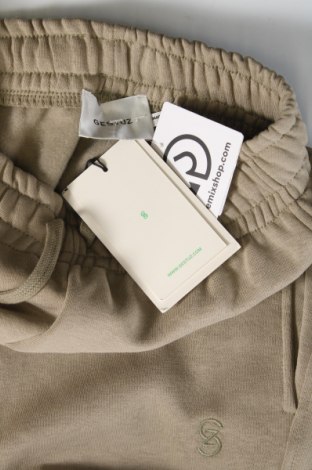 Damen Sporthose Gestuz, Größe XS, Farbe Grün, Preis 22,48 €