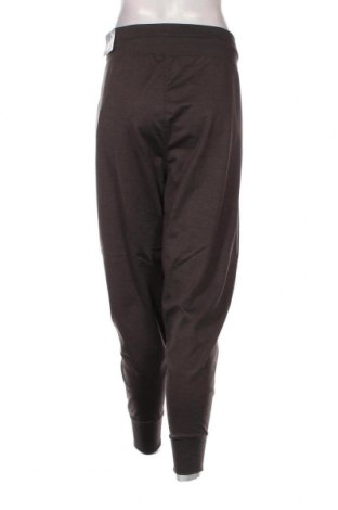 Pantaloni trening de femei PUMA, Mărime XL, Culoare Gri, Preț 157,40 Lei