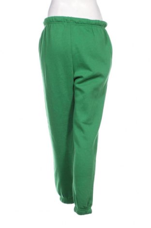 Pantaloni trening de femei Pigalle by ONLY, Mărime S, Culoare Verde, Preț 38,84 Lei