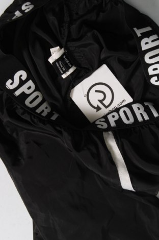 Γυναικείο αθλητικό παντελόνι SHEIN, Μέγεθος XS, Χρώμα Μαύρο, Τιμή 10,23 €