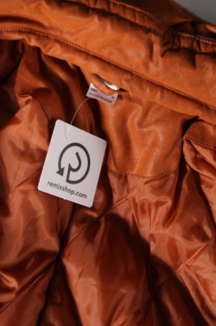 Dámska bunda , Veľkosť M, Farba Oranžová, Cena  17,76 €