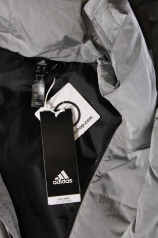 Дамско яке Adidas, Размер M, Цвят Сребрист, Цена 145,75 лв.