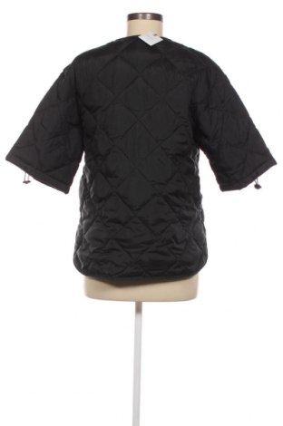 Γυναικείο μπουφάν Free Quent, Μέγεθος S, Χρώμα Μαύρο, Τιμή 80,41 €