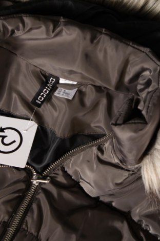 Dámska bunda  H&M Divided, Veľkosť M, Farba Zelená, Cena  14,80 €