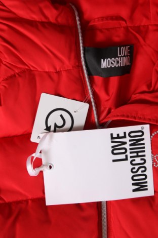 Дамско яке Love Moschino, Размер M, Цвят Червен, Цена 335,40 лв.