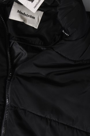 Γυναικείο μπουφάν Modstrom, Μέγεθος M, Χρώμα Μαύρο, Τιμή 60,32 €