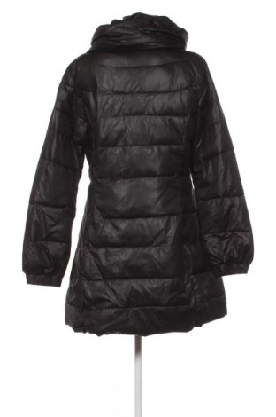 Dámska bunda  Sisley, Veľkosť XL, Farba Čierna, Cena  30,87 €