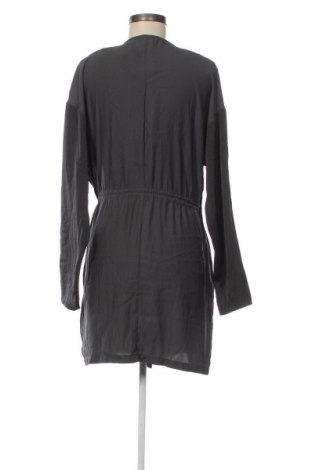 Γυναικείο μπουφάν VILA, Μέγεθος M, Χρώμα Μπλέ, Τιμή 5,41 €
