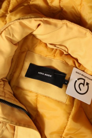 Γυναικείο μπουφάν Vero Moda, Μέγεθος XL, Χρώμα Κίτρινο, Τιμή 21,65 €