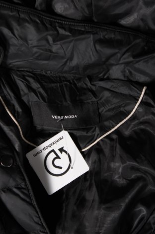 Γυναικείο μπουφάν Vero Moda, Μέγεθος S, Χρώμα Μαύρο, Τιμή 21,65 €