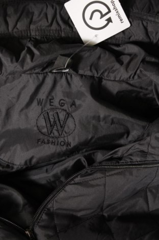 Dámska bunda  Wega, Veľkosť XL, Farba Čierna, Cena  9,53 €