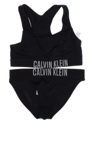 Детски бански Calvin Klein Swimwear, Размер 12-13y/ 158-164 см, Цвят Черен, Цена 115,43 лв.