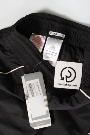 Παιδικό κοντό παντελόνι Adidas, Μέγεθος 7-8y/ 128-134 εκ., Χρώμα Μαύρο, Τιμή 22,23 €