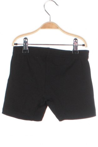 Παιδικό κοντό παντελόνι Errea, Μέγεθος 5-6y/ 116-122 εκ., Χρώμα Μαύρο, Τιμή 4,85 €