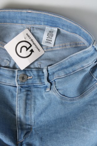 Детски къс панталон H&M, Размер 11-12y/ 152-158 см, Цвят Син, Цена 15,08 лв.