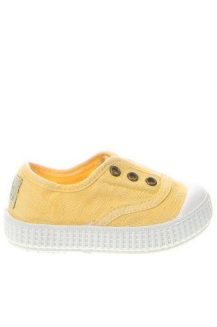 Детски обувки Little Celebs, Размер 20, Цвят Жълт, Цена 15,12 лв.