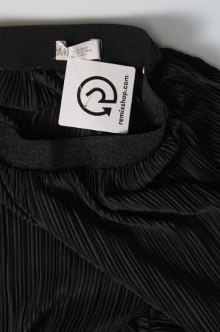 Dětské kalhoty  H&M, Velikost 8-9y/ 134-140 cm, Barva Černá, Cena  177,00 Kč