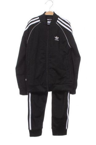 Детски спортен екип Adidas Originals, Размер 7-8y/ 128-134 см, Цвят Черен, Цена 115,43 лв.
