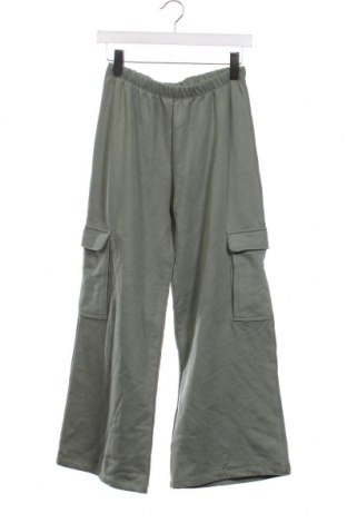 Pantaloni de trening, pentru copii C&A, Mărime 12-13y/ 158-164 cm, Culoare Verde, Preț 47,37 Lei