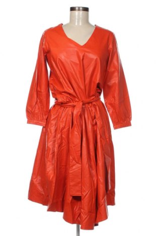 Кожена рокля Le Coeur TWINSET, Размер XS, Цвят Оранжев, Цена 139,86 лв.