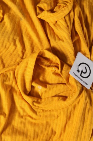 Мъжка блуза C&A, Размер M, Цвят Жълт, Цена 9,69 лв.